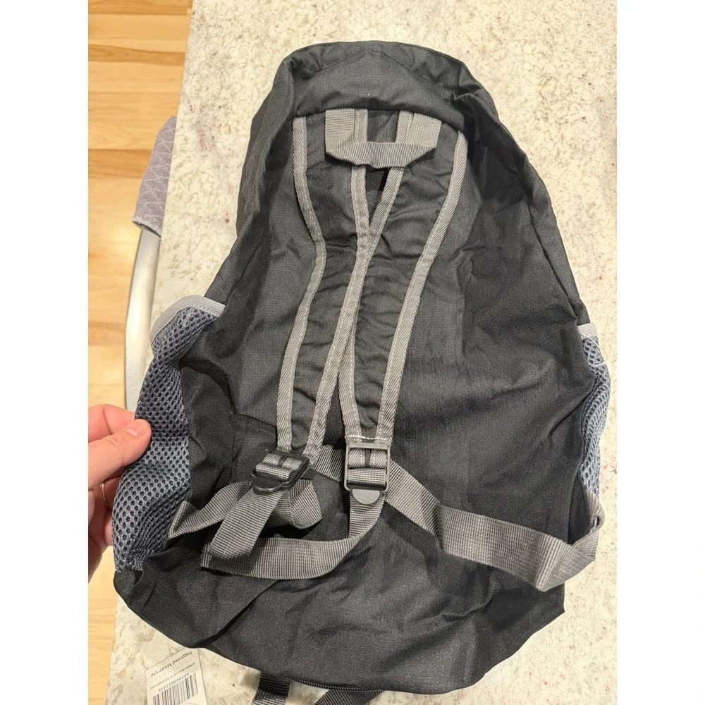ICNY Sport Packable Backpack Full Size‎ Black ICNYBP001 New With Tags